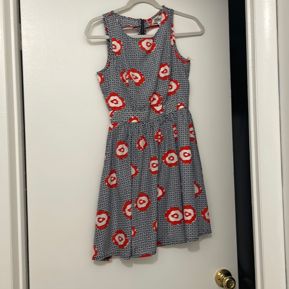 Size Small flower pattern multi-occasion thigh length dress